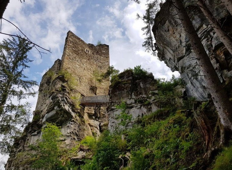 Obertagstein Castle, Switzerland, Switzerland